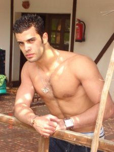 GUILLERMO GARCIA- Người đàn ông đẹp trai nhất thế giới 2010!!! N512725971_43795_2748
